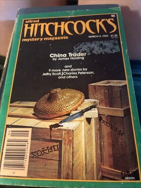 Alfred Hitchcock mystery magazine - Green/Black Cover